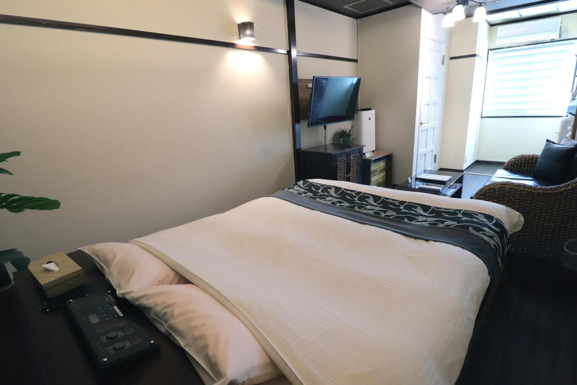天然個室温泉 Hotel Lafontaine 諏訪 (Adults Only) Suwa  Bagian luar foto